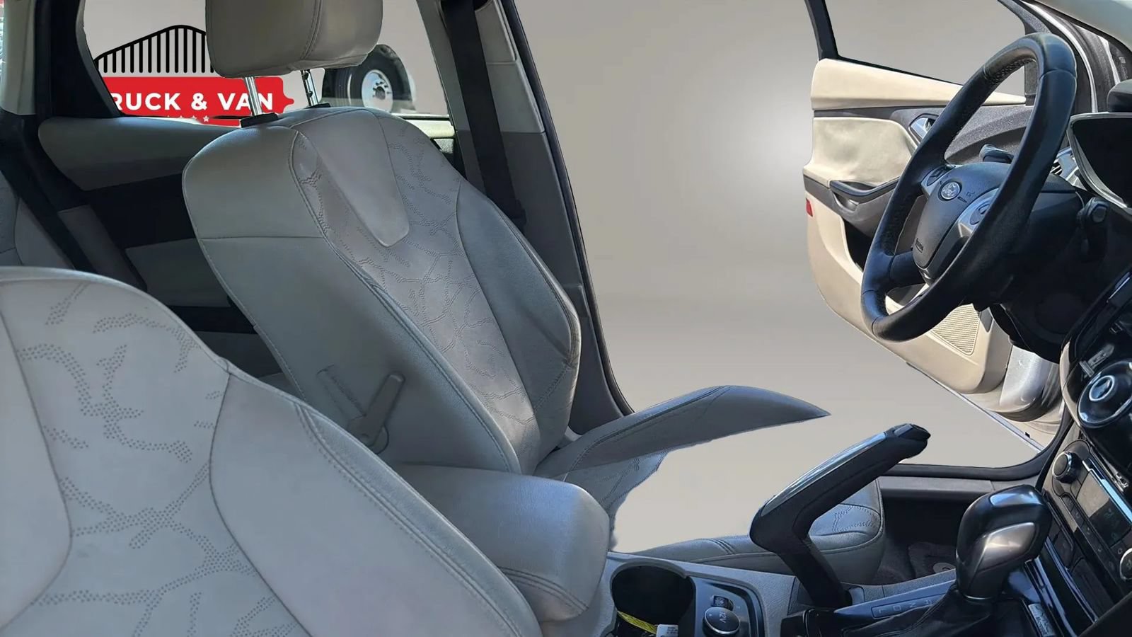 Used 2013 Ford Focus Electric Hatchback FWD image 23