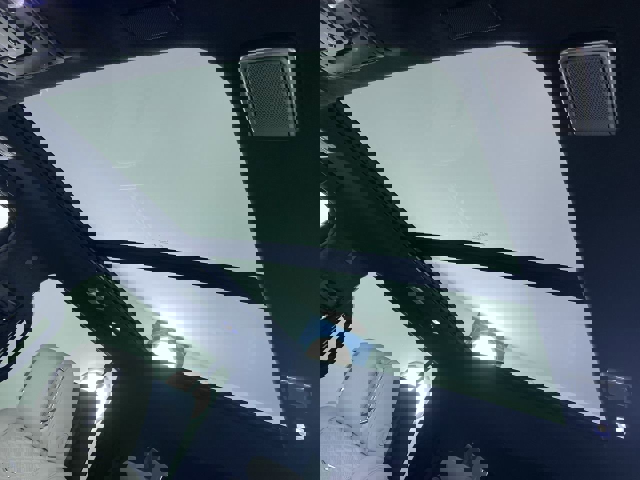 Certified 2025 Cadillac Escalade Premium Luxury Platinum image 11