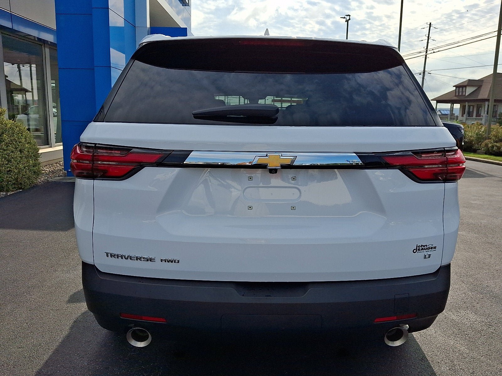Used 2023 Chevrolet Traverse LT w/ LPO, Floor Liner Package AWD/4WD image 5