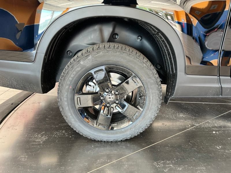 New 2026 Honda Ridgeline Black Edition image 9