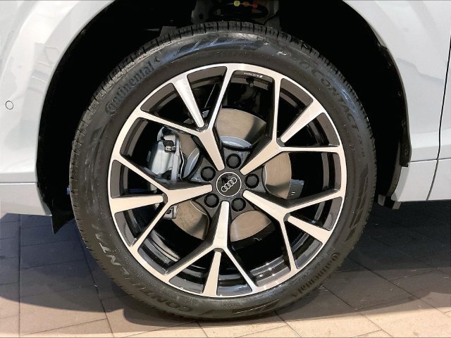 New 2026 Audi Q3 quattro 2.0T AWD/4WD image 14