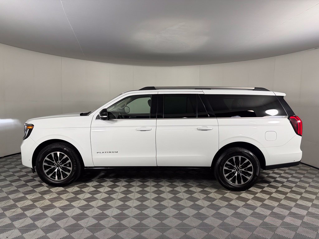 Used 2025 Ford Expedition Max Platinum AWD/4WD image 10