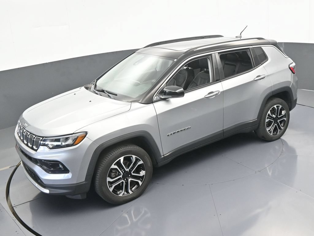 Used 2022 Jeep Compass Limited w/ Sun and Sound Group AWD/4WD image 45