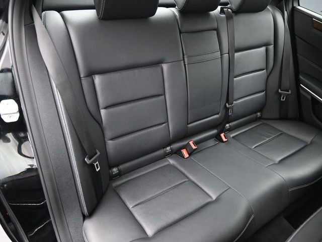 Used 2015 Mercedes-Benz E 350 4MATIC Sedan image 38