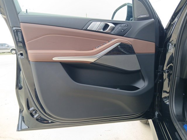 New 2027 BMW X7 xDrive40i w/ M Sport Package AWD/4WD image 19