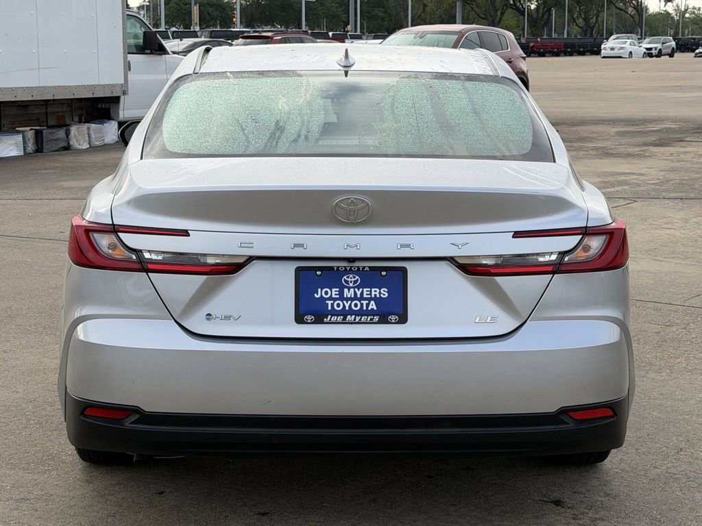 Used 2025 Toyota Camry LE FWD image 8