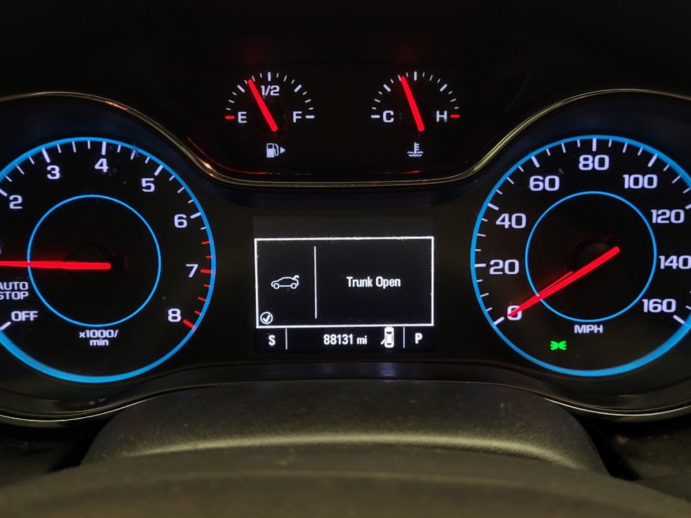 Used 2018 Chevrolet Cruze LT image 23