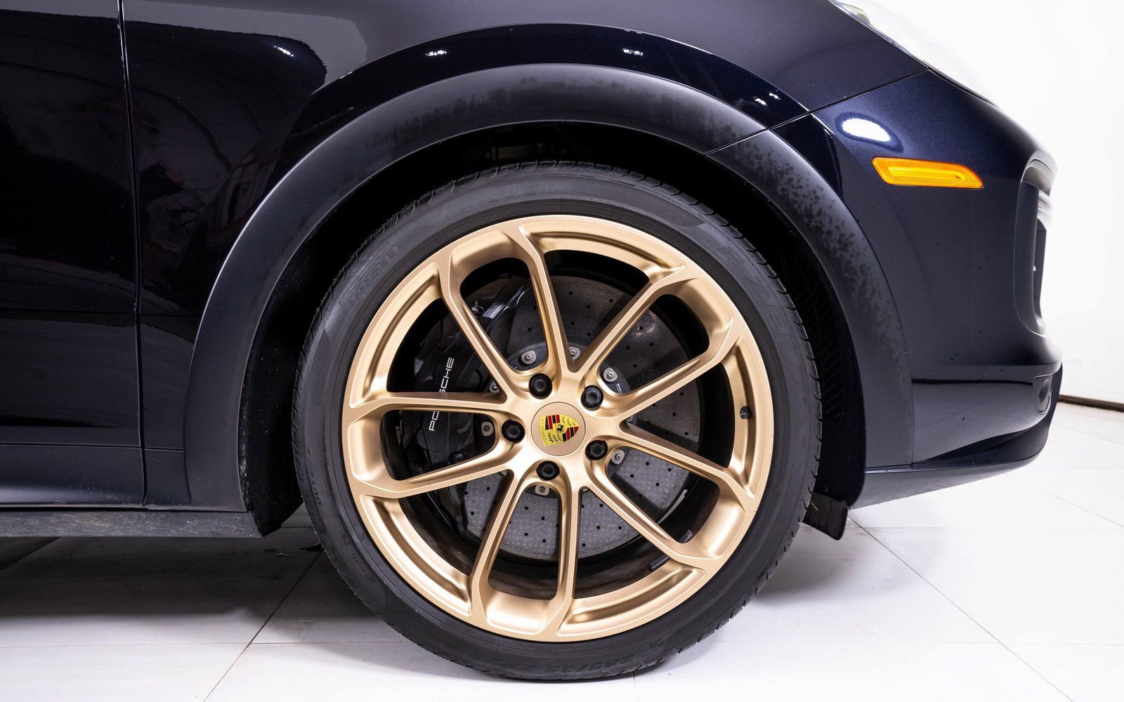 Used 2022 Porsche Cayenne Turbo GT image 14