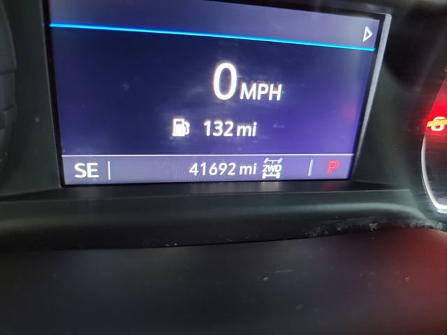 Used 2022 Chevrolet Silverado 2500 LT w/ Convenience Package image 19