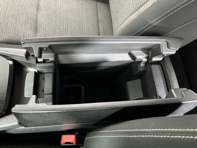 Used 2022 Nissan Rogue SV FWD image 25