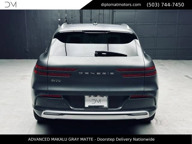 Used 2023 Genesis Electrified GV70 AWD/4WD image 6