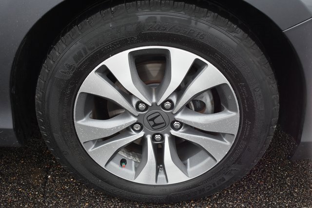 Used 2013 Honda Accord LX image 39