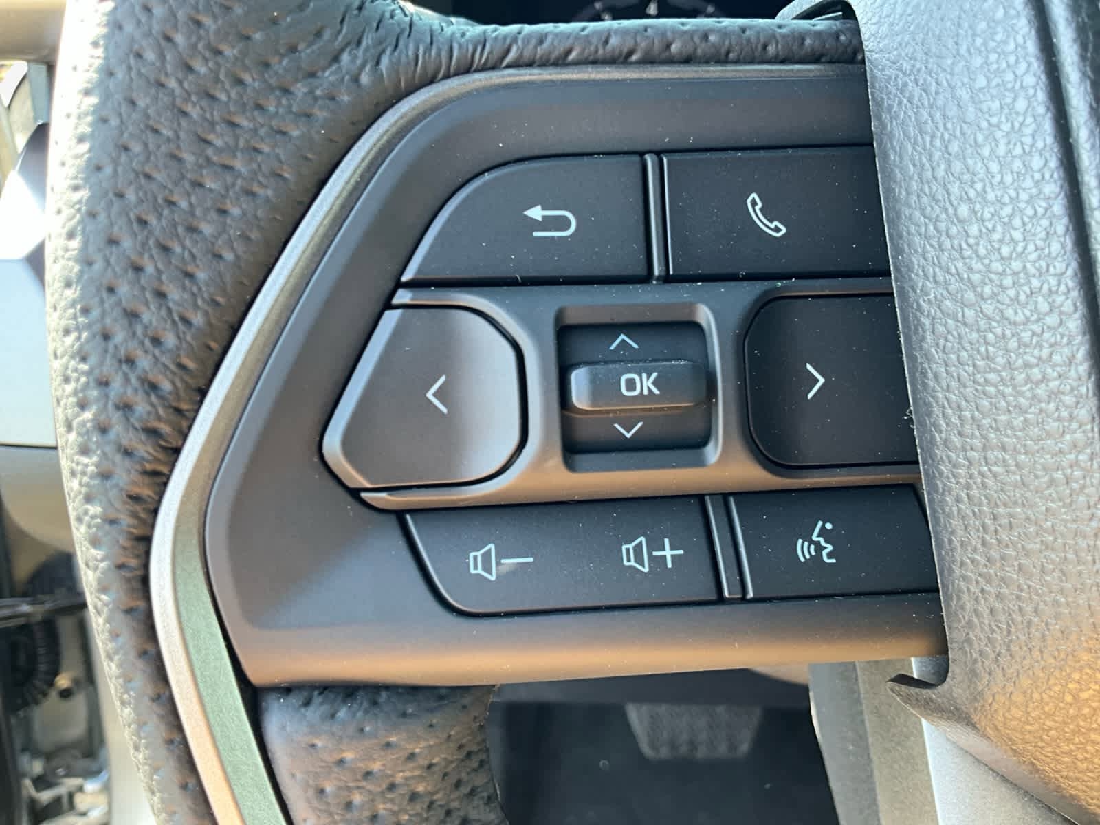 New 2026 Toyota Tacoma TRD Off-Road AWD/4WD image 22