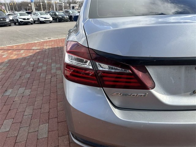 Used 2016 Honda Accord EX-L image 8