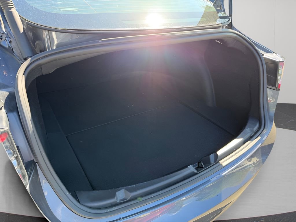 Used 2021 Tesla Model 3 Long Range AWD/4WD image 27