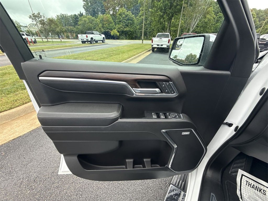 Used 2023 GMC Sierra 1500 SLT w/ SLT Convenience Package image 22