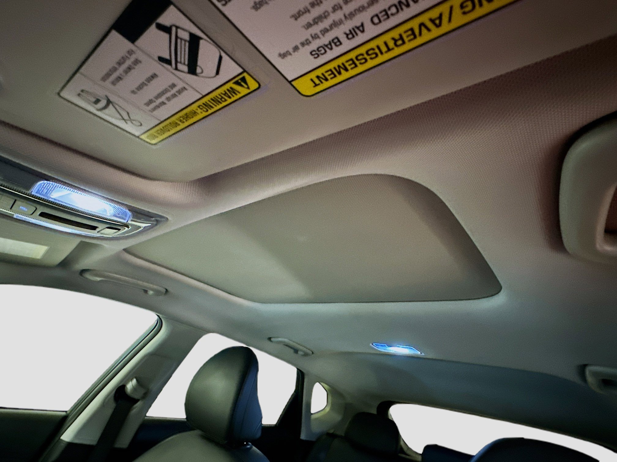 Used 2024 Hyundai Kona Limited image 27