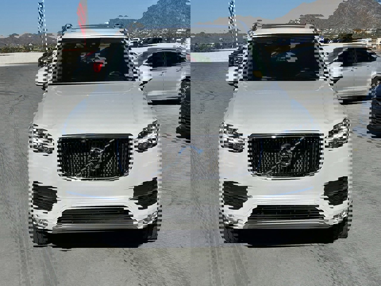 Used 2019 Volvo XC90 T5 Momentum w/ Multimedia Package image 2