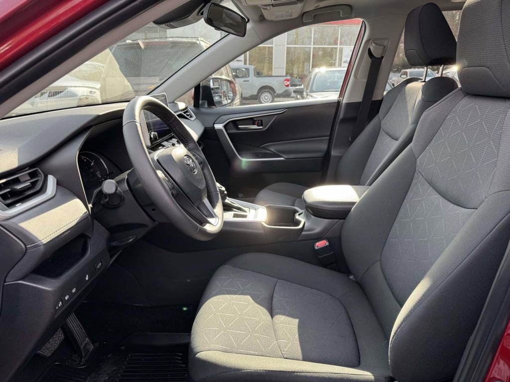 Used 2024 Toyota RAV4 XLE image 13