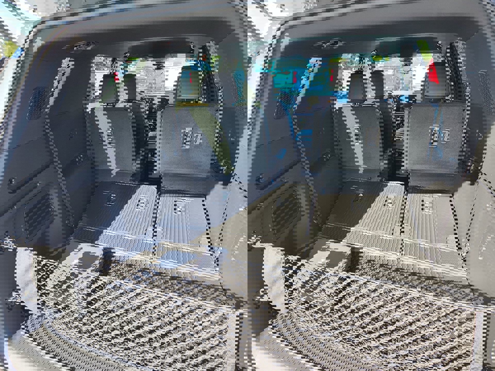 New 2026 Chevrolet Traverse RS image 9