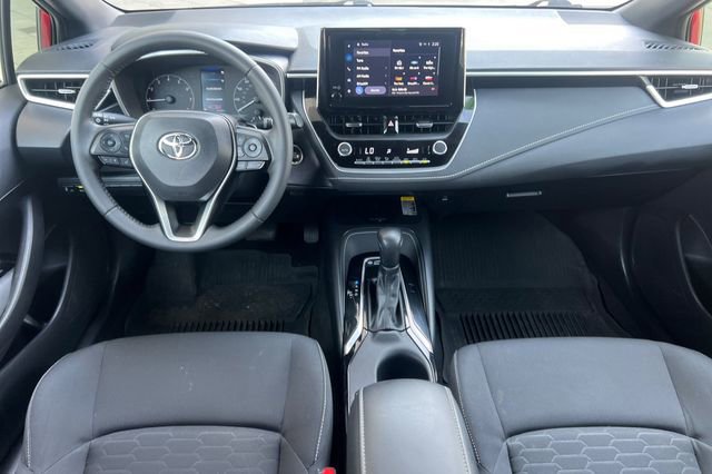 Used 2024 Toyota Corolla SE w/ SE Package image 15