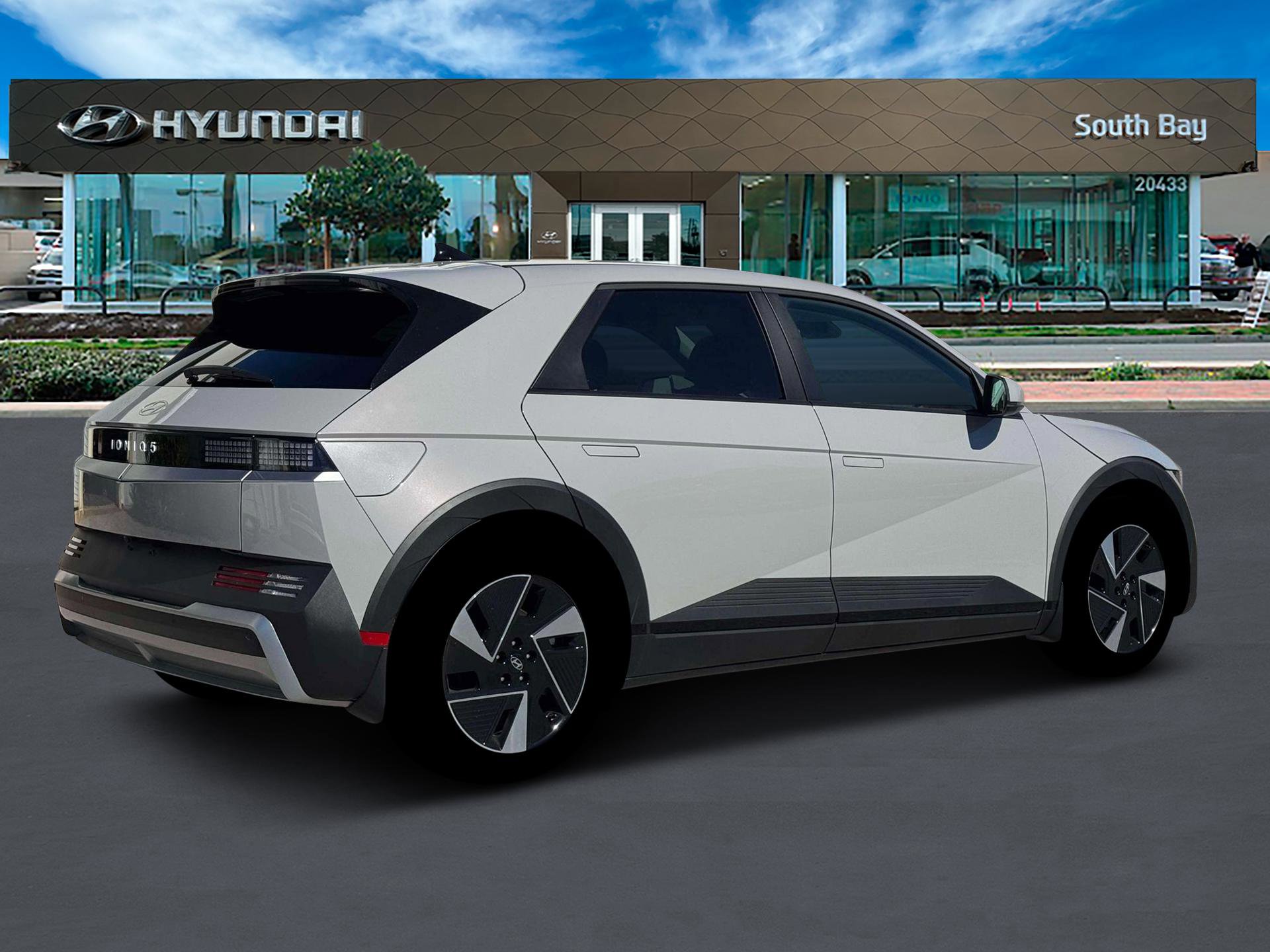 New 2026 Hyundai Ioniq 5 SEL image 8