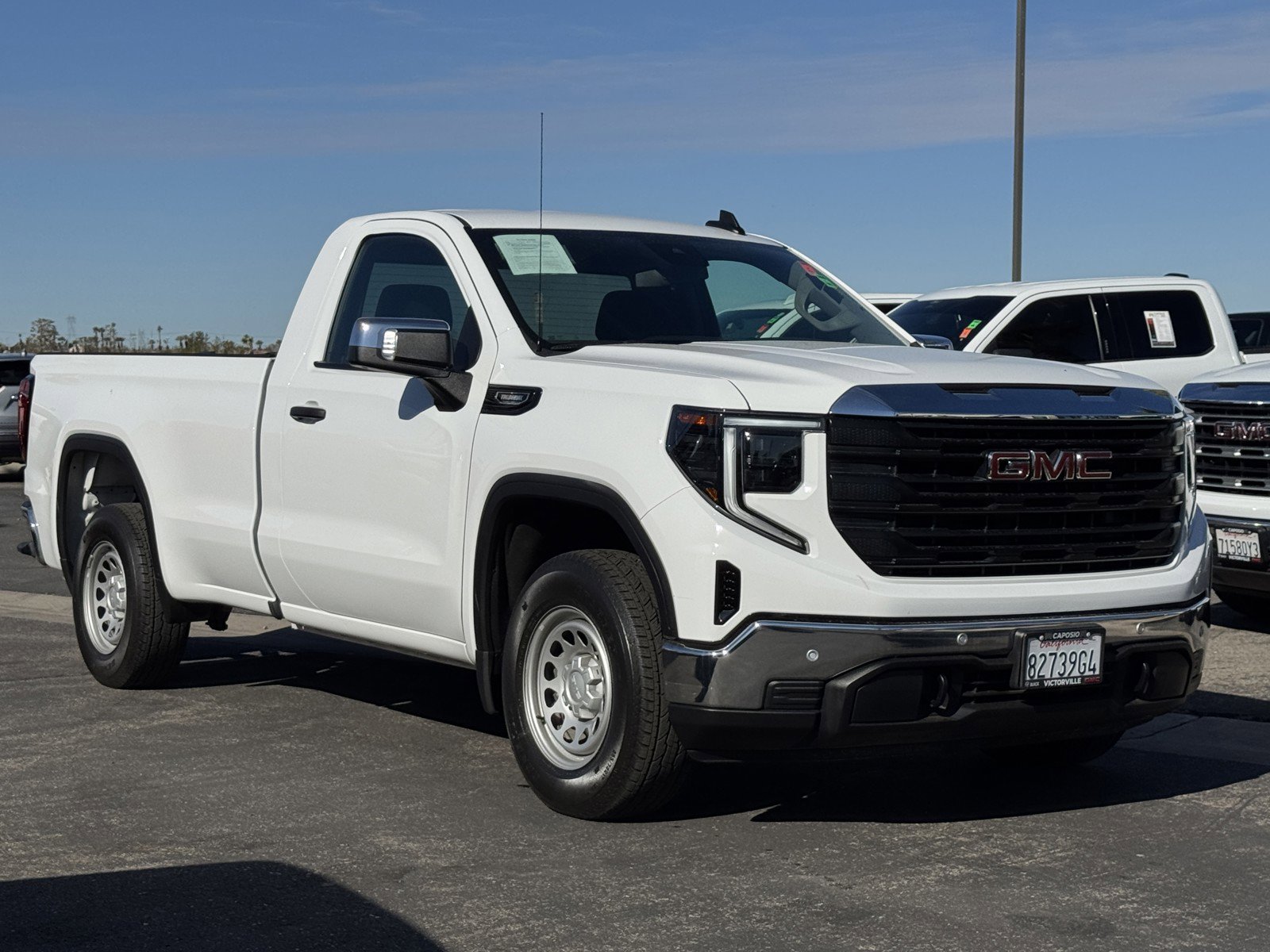 Used 2025 GMC Sierra 1500 Pro w/ Pro Value Package image 1
