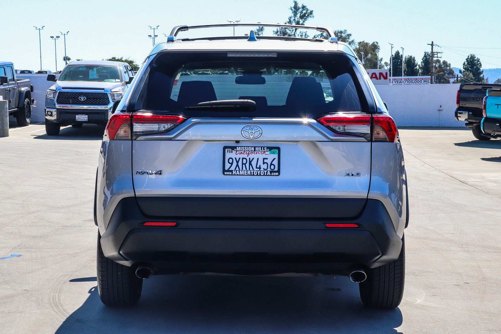 Certified 2023 Toyota RAV4 XLE w/ Convenience Package FWD image 6