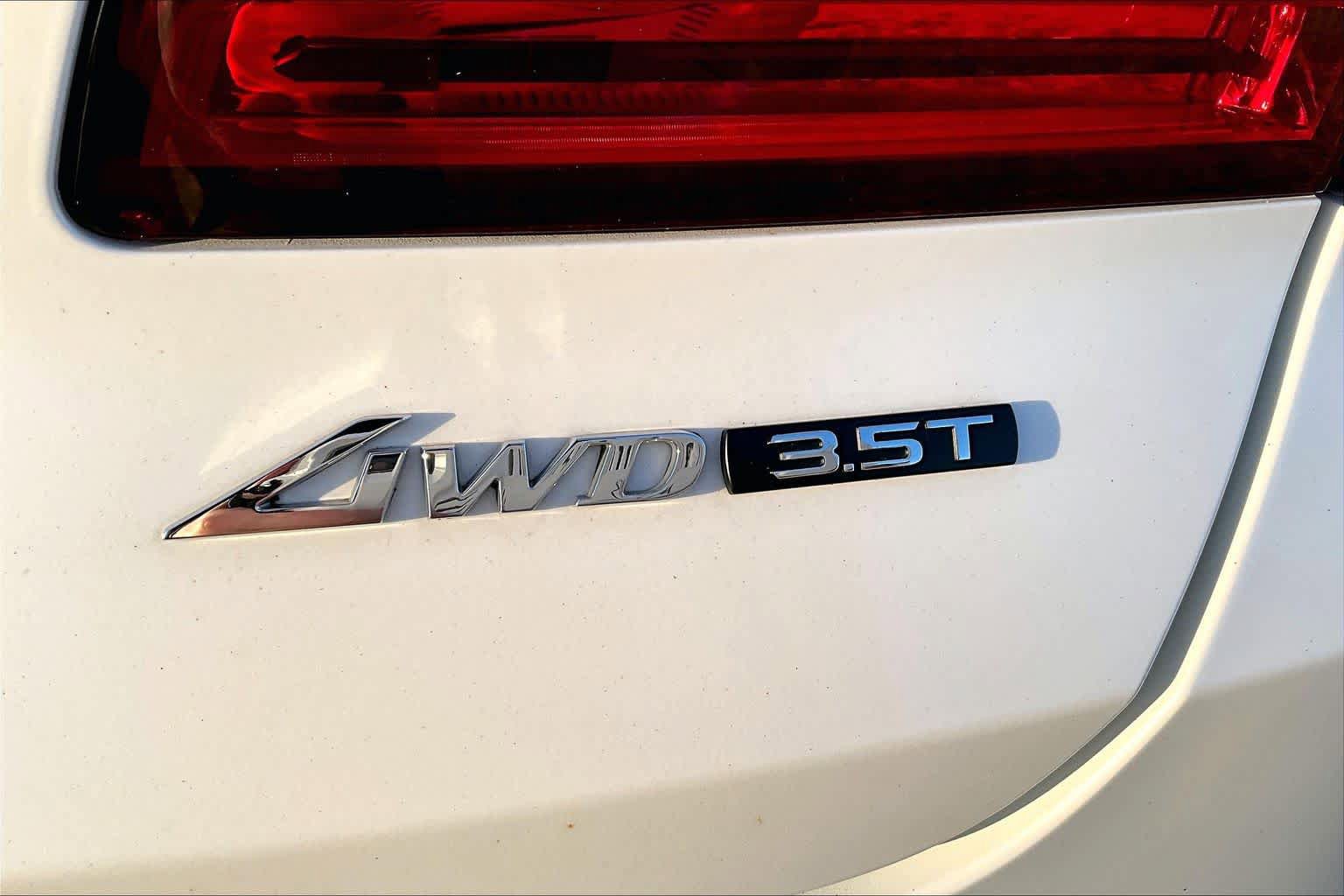 Used 2023 Genesis GV80 3.5T w/ Prestige Matte Package AWD/4WD image 10