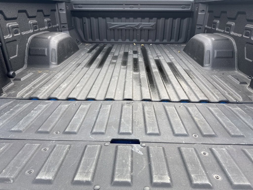 Used 2022 Chevrolet Silverado 1500 ZR2 w/ Technology Package image 33