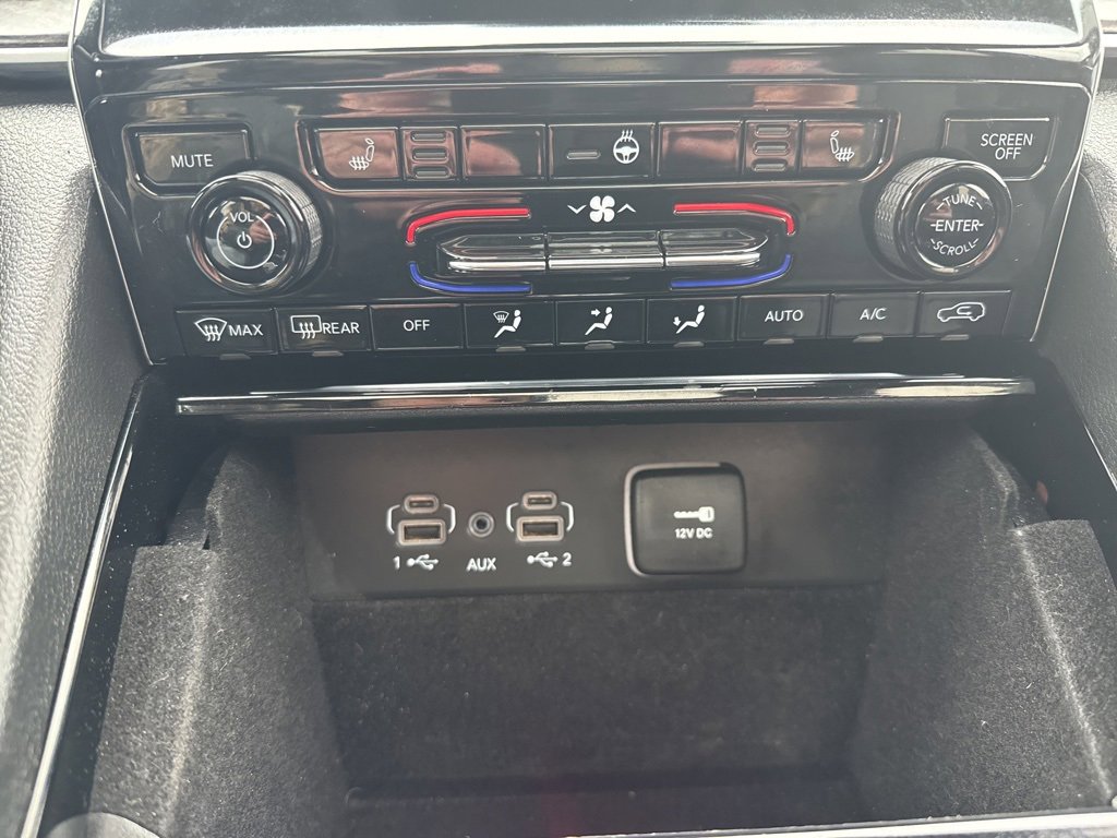 Used 2022 Jeep Grand Cherokee Limited image 19