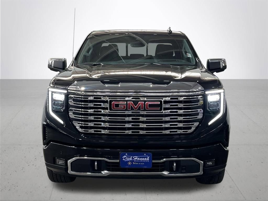 Certified 2023 GMC Sierra 1500 Denali w/ Denali Reserve Package AWD/4WD image 4