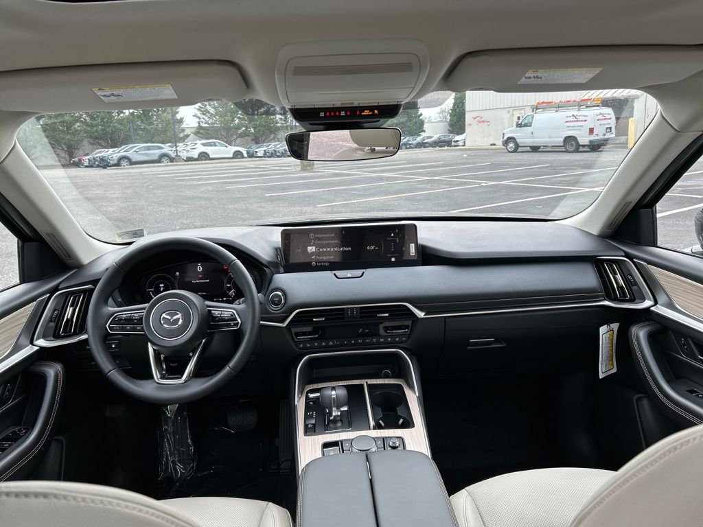New 2026 MAZDA CX-90 Plug-In Hybrid w/ Preferred image 28