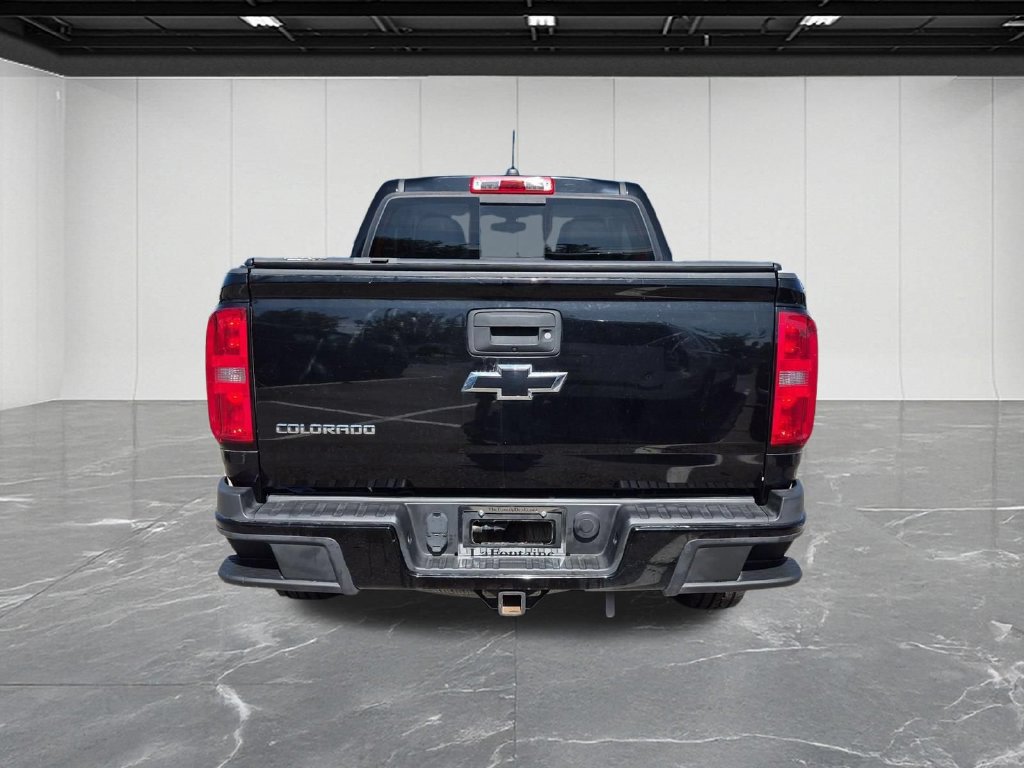 Used 2016 Chevrolet Colorado Z71 w/ Z71 Midnight Edition AWD/4WD image 4