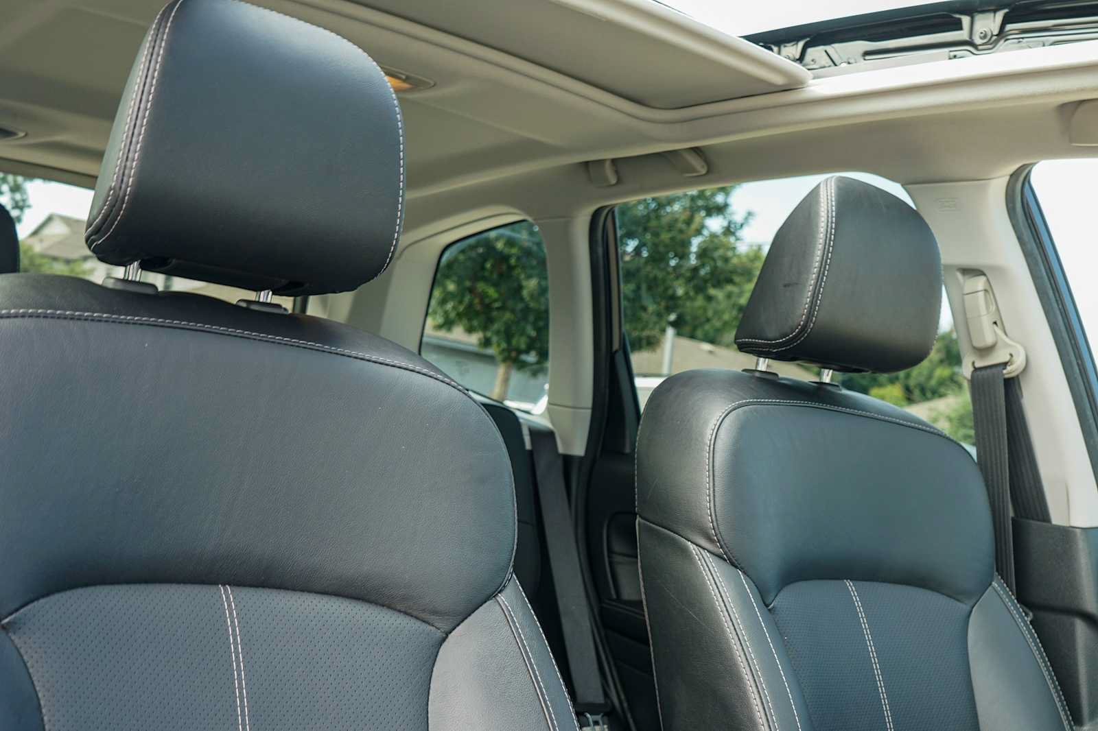 Used 2018 Subaru Forester 2.5i Touring AWD/4WD image 28