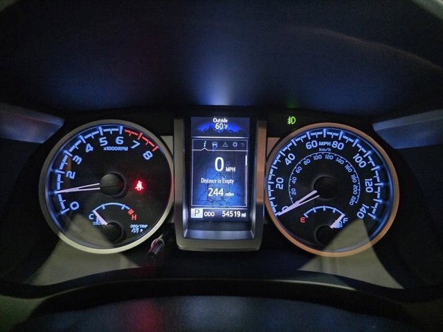 Used 2022 Toyota Tacoma SR5 w/ Technology Package image 17