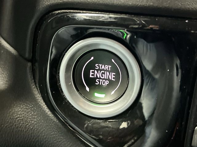 Certified 2022 Chevrolet Silverado 1500 RST AWD/4WD image 17
