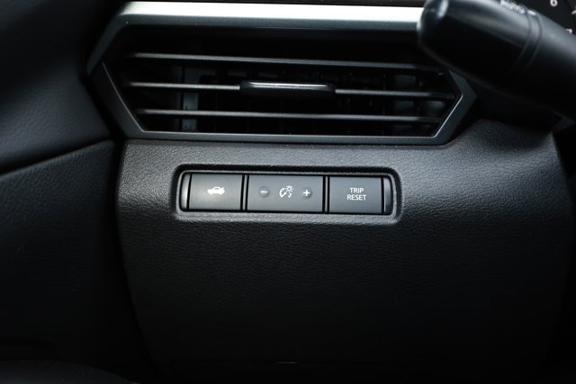 Used 2024 Nissan Altima 2.5 SV FWD image 15