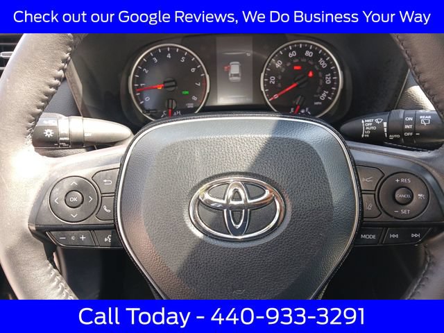 Used 2022 Toyota RAV4 XLE Premium AWD/4WD image 23