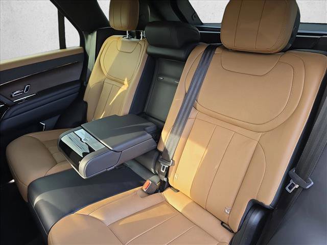 Used 2023 Land Rover Range Rover Sport SE Dynamic AWD/4WD image 14