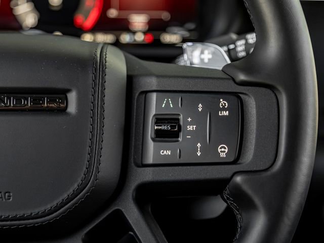 Used 2025 Land Rover Defender 110 AWD/4WD image 24