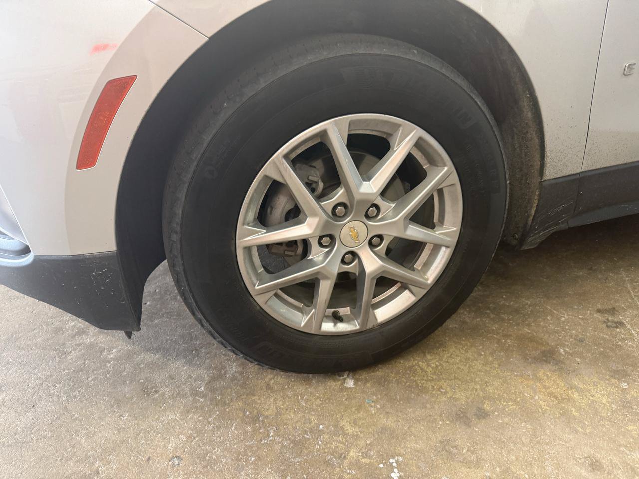 Used 2022 Chevrolet Equinox LT FWD image 9