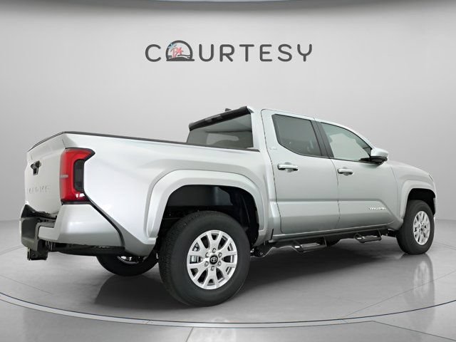 Certified 2026 Toyota Tacoma SR5 AWD/4WD image 24