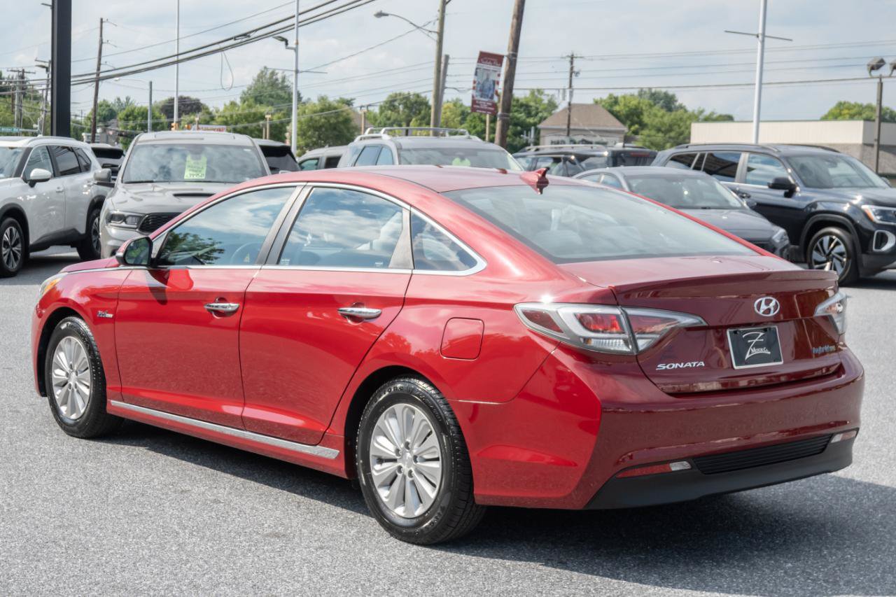 Used 2016 Hyundai Sonata SE FWD image 8