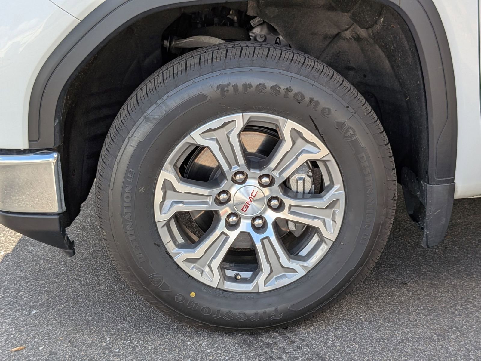 Used 2025 GMC Sierra 1500 SLT image 10