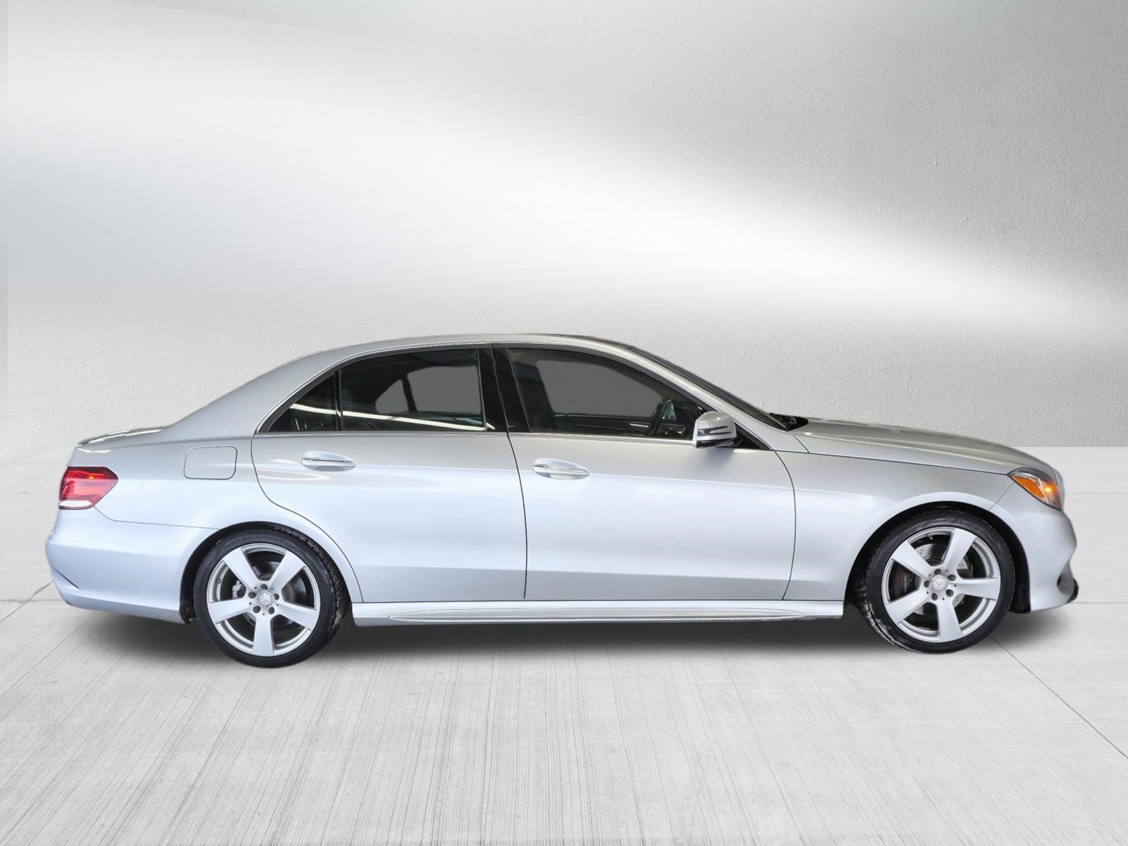 Used 2014 Mercedes-Benz E 350 4MATIC Sedan image 8