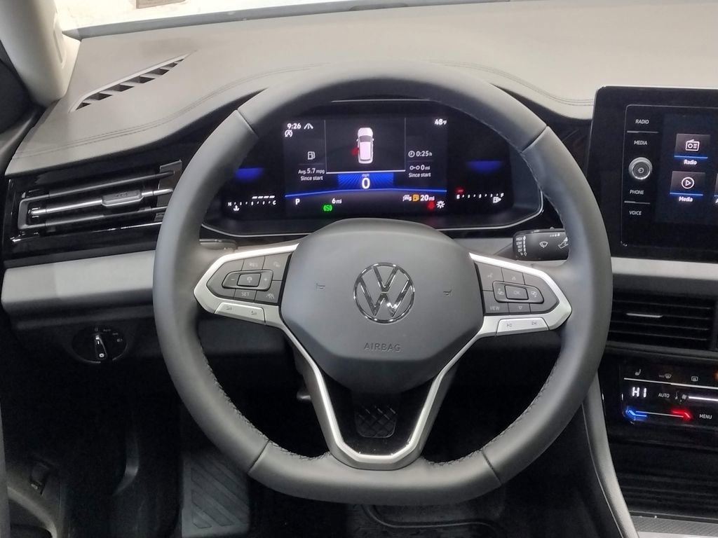 New 2026 Volkswagen Jetta SE FWD image 31
