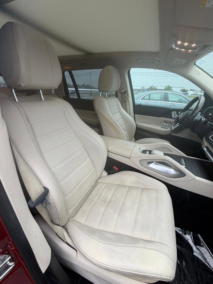 Used 2011 Mercedes-Benz GLK 350 4MATIC image 9