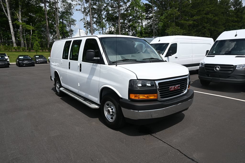 Used 2024 GMC Savana 2500 w/ Driver Convenience Package RWD image 20