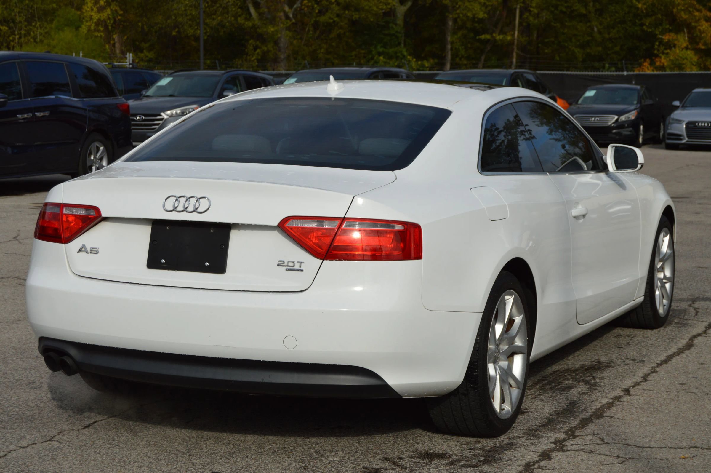 Used 2011 Audi A5 2.0T Premium image 6